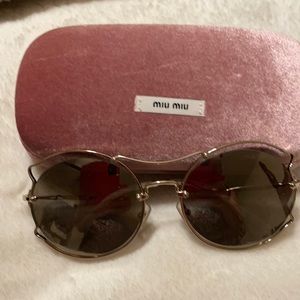 MIU MIU SUNGLASSES